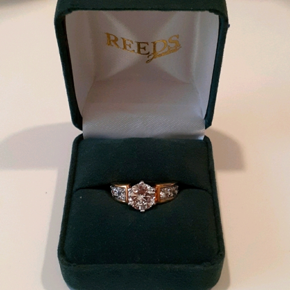 Reed's Jewelry Beautiful Encrusted CZ Ring